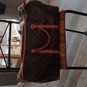 Louis Vuitton Classic week ender/duffel bag